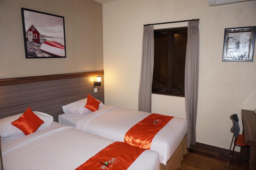 Ekon Hotel Yogyakarta Room photo