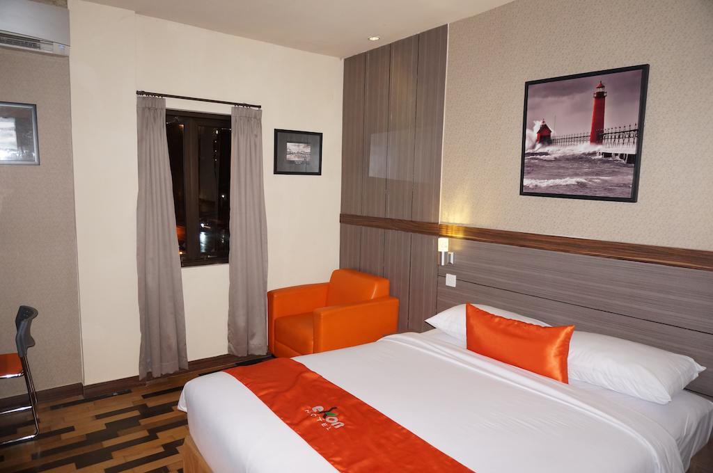 Ekon Hotel Yogyakarta Exterior photo